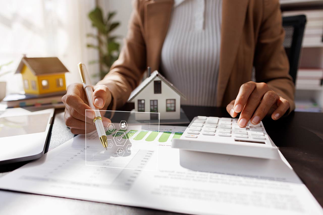 Real Estate Broker agent's signature on the contract finalized the mortgage agreement