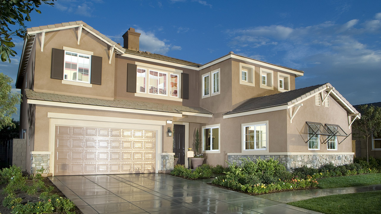 how to maintain your homes exterior stucco featured