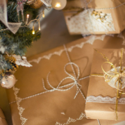 Golden Christmas decorations with large details and a beautiful matching presents